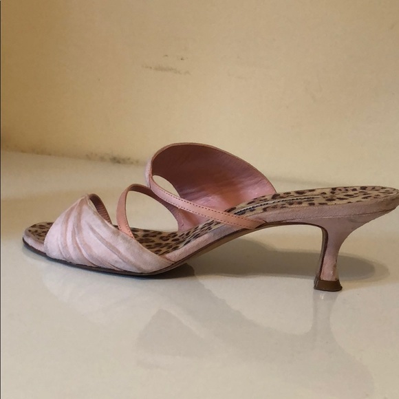 Manila Blahnik Pink Swede Mule - Picture 2 of 3